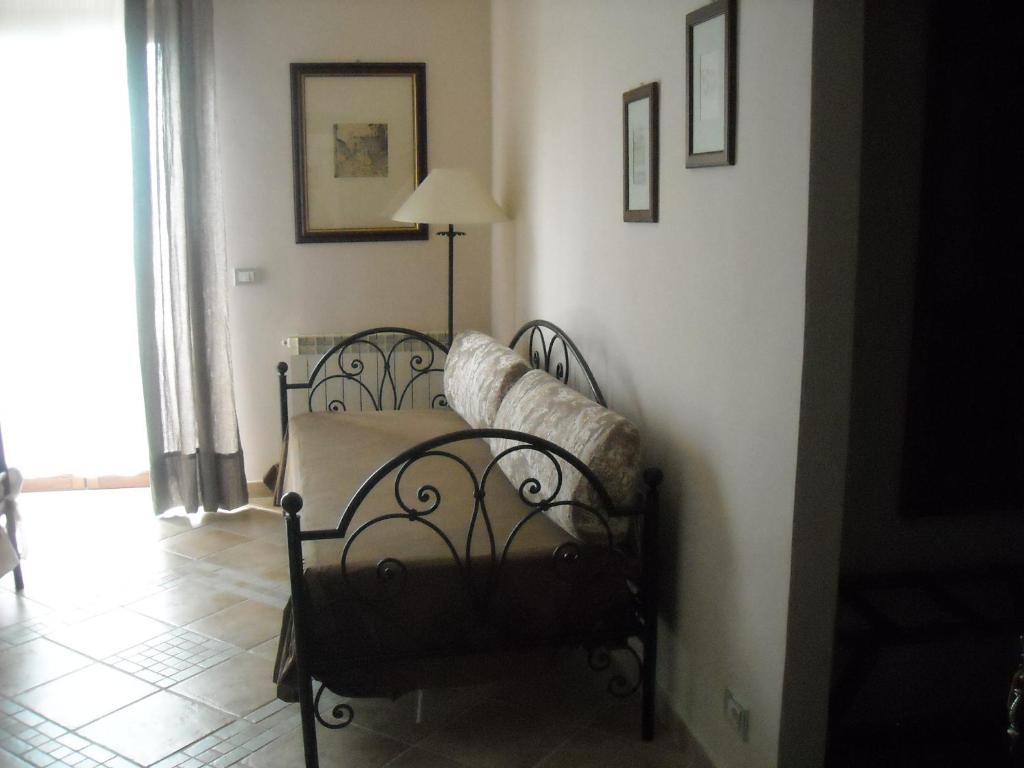 Il Casale Del Ra Pensionat Tuoro sul Trasimeno Rum bild