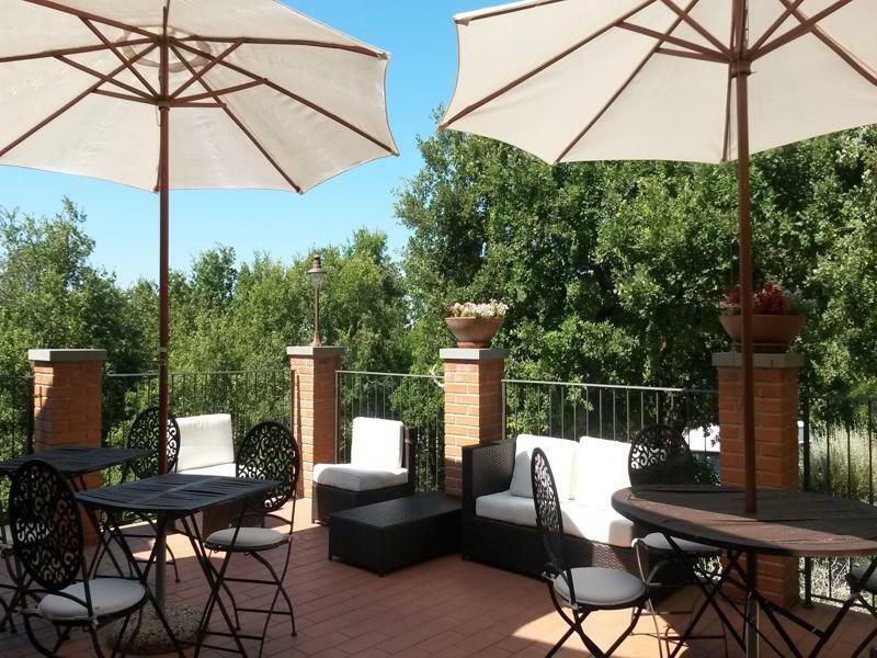 Il Casale Del Ra Pensionat Tuoro sul Trasimeno Exteriör bild